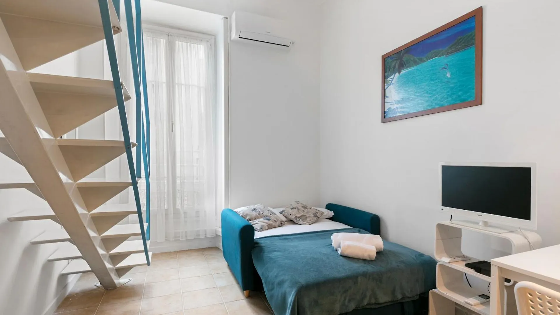 Studio Azur Fsh Nice 0*,  France